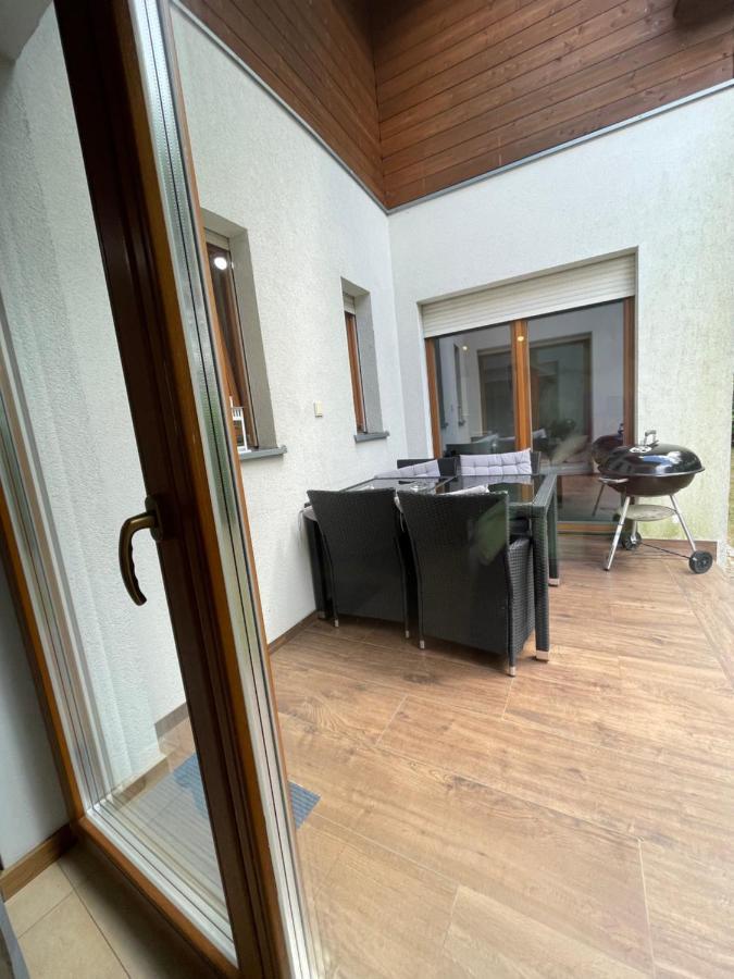 Apartament Przy Lesie Chojno-Blota Wielkie Buitenkant foto